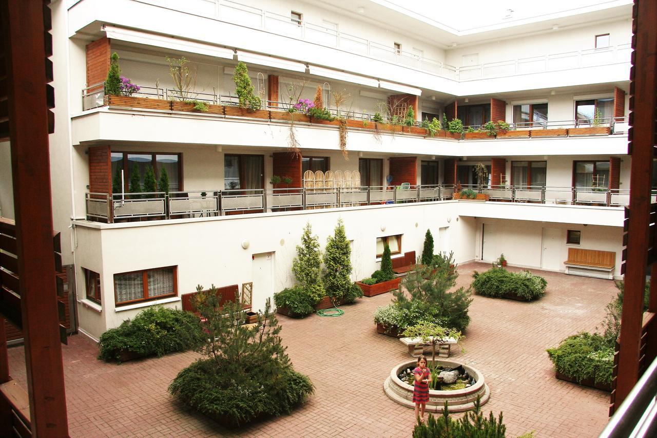 Apt Miedzymorze - Apartamenty Wypoczynkowe Юрата Экстерьер фото